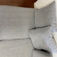 LOWYAソファー　グレーの画像