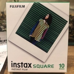 チェキ　インスタントフィルム　カラー instax SQUARE...