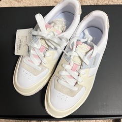 PUMA プーマ レディース CALI DREAM スニーカー　新品未使用