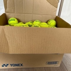 《8/2ボールを入れ替えました。》【中古】硬式テニスボール(120球2000円)の画像