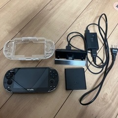 PS vita PCH-1100  PORTABLE CHARGER付