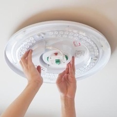 本日午前中にシーリングライトの付け替えをお願いします