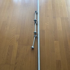 ステンレスポール　182センチ　口径32 ブラケットつき