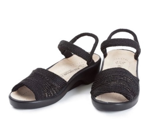 ARCOPEDICO  クラシックライン　シャープ　サンダル　24.5