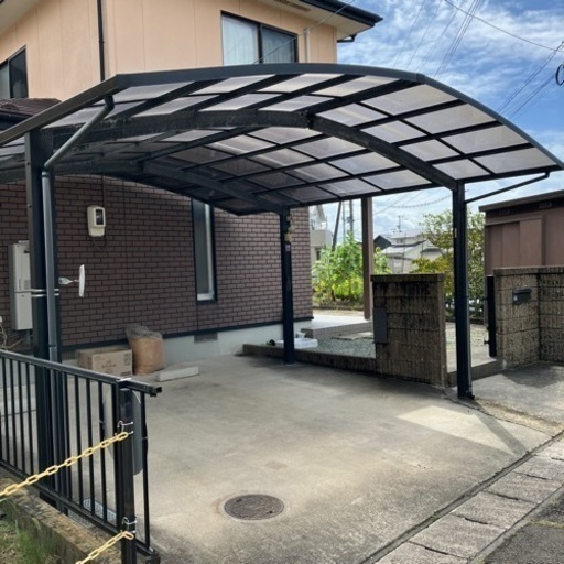 中古カーポート２台用　立山アルミ（フラックボード）合掌ロング　定価476,000円