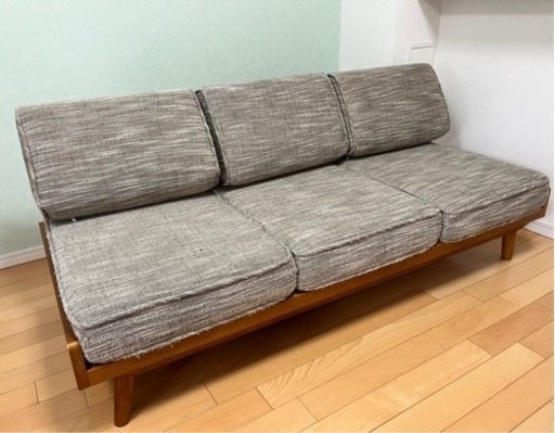 引取先決まりました。Unico 3シーター 引っ越しのため早めの引き取り希望