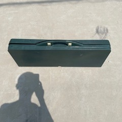 アウトドア用テーブル　不具合あります