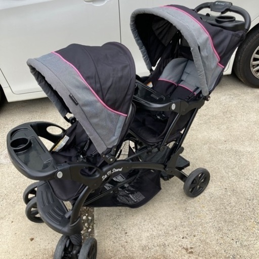 二人乗りベビーカー　baby trend Sit N Stand ミレニアムピンク　立ち乗りも可