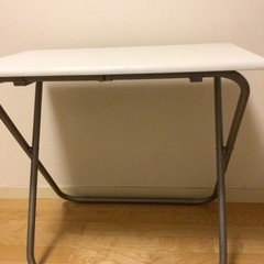 ニトリ　折りたたみテーブル　ハイテーブル