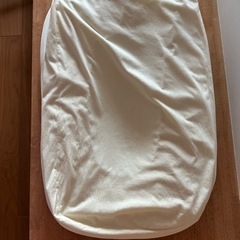 iimin　Cカーブベビーベッド　専用カバー付きの画像