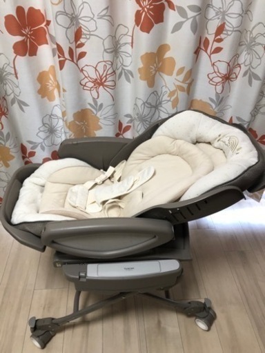 バウンサー　Aprica