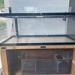 アクリル水槽1200.600.450オーバーフロー水槽の画像