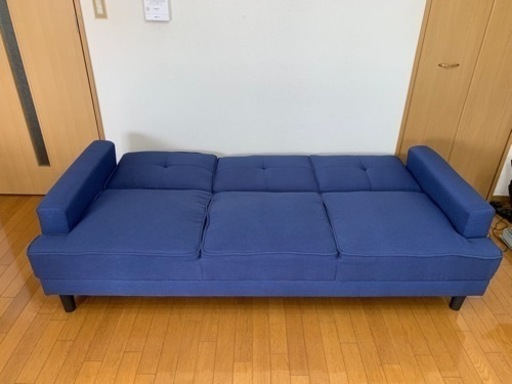 急募  3人掛けソファーベッド