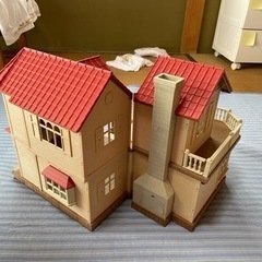 シルバニアファミリー　あかりの灯る大きなお家セットの画像