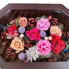 NO.837 《お値下げ中!!》オルゴールフラワーボックス プリザーブドフラワー 1〜2個の画像