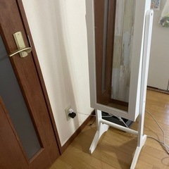 本日終了‼️収納付き姿見　最終値下げです‼️の画像