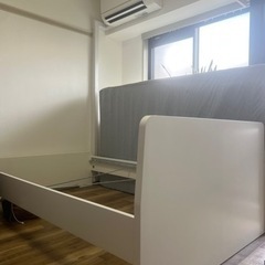 IKEA セミダブルベッド
