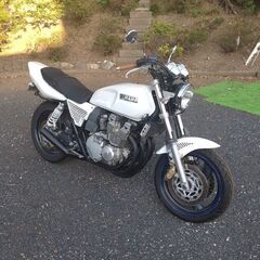 XJR400R