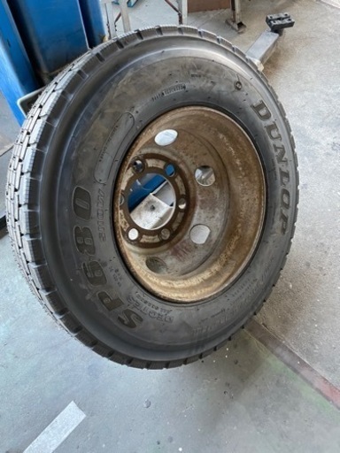 225/80r17.5DLオールシーズンタイヤ2022年製造ツブ有り