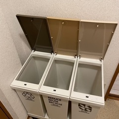 インテリア雑貨 ゴミ箱 ローラー付き