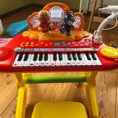 お取引中　アンパンマン  電子ピアノの画像