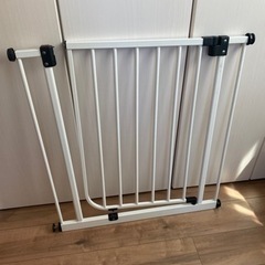 日本育児　ベビーズゲート　ベビーゲート　ホワイト