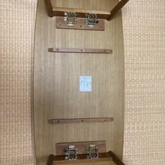 【早い者勝ち 机（折り畳み式）をお譲りします】※19日迄の引取りで半額対応致します！の画像