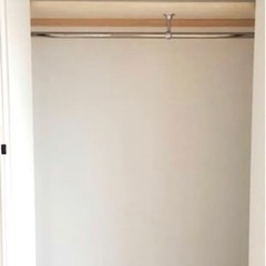 棚板、ハンガーパイプ付きの画像