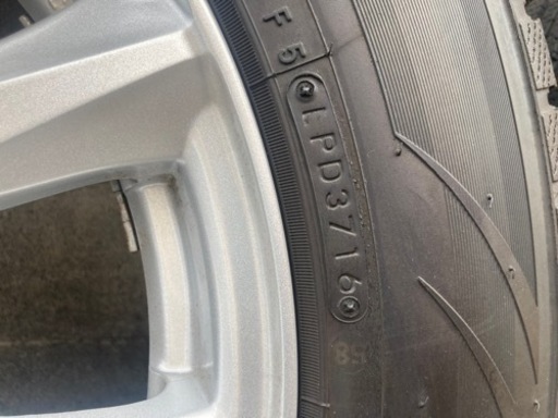 17インチ 225/65R17 スタッドレスタイヤ　アルミホイール４本セット