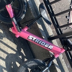 【値下げ】ストライダー　ヘルメット、プロテクター付き