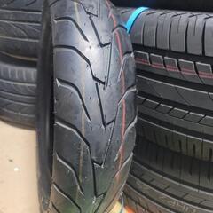 バイクタイヤ新品の画像