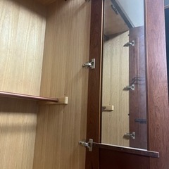 洋服タンスの画像