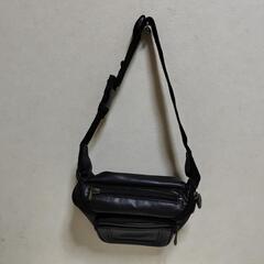 ウエストポーチの画像