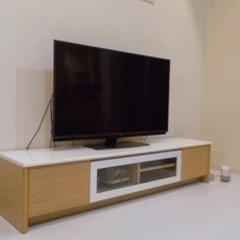 美品 テレビ台