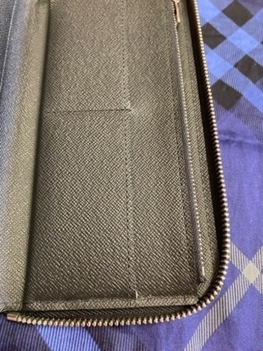 ルイヴィトン　LV 財布　箱付き　エピ