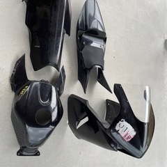 CBR600RR PC37前期レース用カウル CBR600rr PC37 レース用カウル