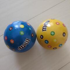 m&m丸缶の画像