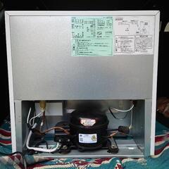 1ドア　冷凍庫　PF-A32FD-W　アイリスオーヤマの画像