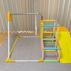 【値下げしました】子供用ジャングルジム、ブランコ、すべり台付きの画像