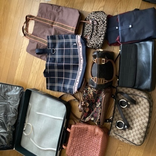 背広入れ　ハンドバッグ