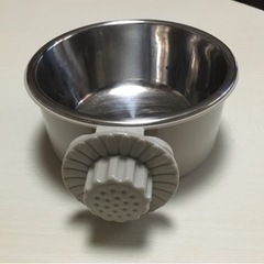 🐕ペットケージ用餌入れ　２個🐈‍⬛　の画像