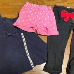 ベビー服　女の子の画像