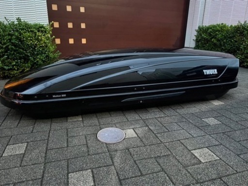 お値段変更しました！THULE Motion800 スーリー　25000円　引越の為、8月21日までに取引完了出来る方のみお願いします。