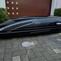 お値段変更しました！THULE Motion800 スーリー　25000円　引越の為、8月21日までに取引完了出来る方のみお願いします。