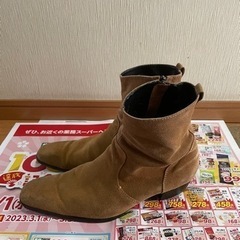 ヒールブーツ　