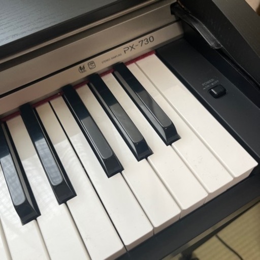 Privia 電子ピアノ