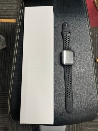 Apple Watch アップルウォッチ Series8 シリーズ8 41mm GPSモデル　Startlinght Aluminum NIKEスポーツバンド
