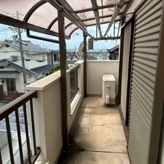 JR魚住駅徒歩4分 人気物件 戸建て二階部分10〜12畳　即入居可 - シェアハウス