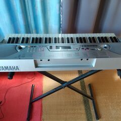 取引中　ヤマハ YAMAHA EZ-J24 ポータトーン　61鍵盤の画像