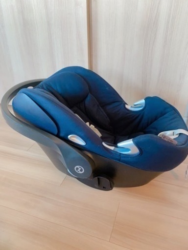 Cybex サイベックス　チャイルドシート　ATON Q